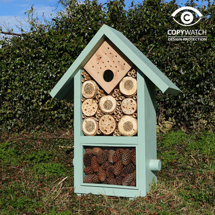 Grote bij en kever huis