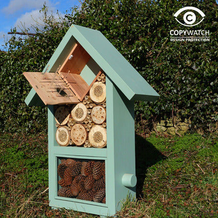 Grote bij en kever huis