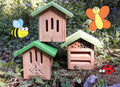Natuurmonumenten insectenhuisje voor vlinders en bijen